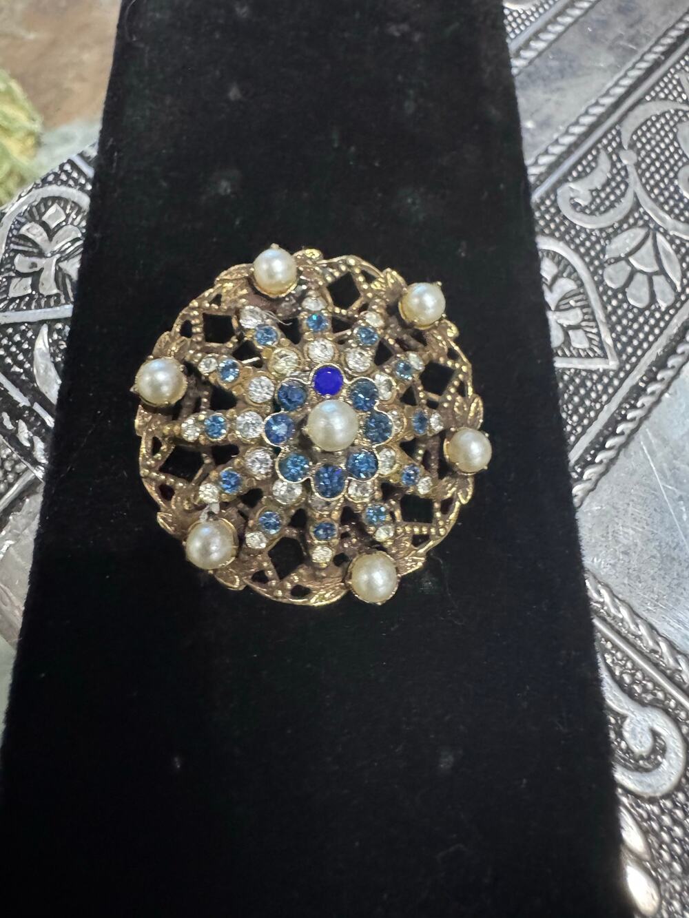 Vintage Rhinestone & Faux Pearl Brooch